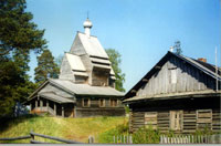 Карелия - Георгиевская церковь в деревне Родионово
