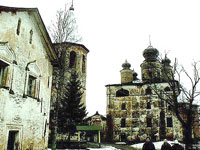 Карелия - Троицкий Зеленецкий монастырь - Троицкий собор, колокольня, келейные корпуса